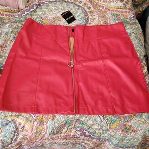 2xl FAUX leather skirt